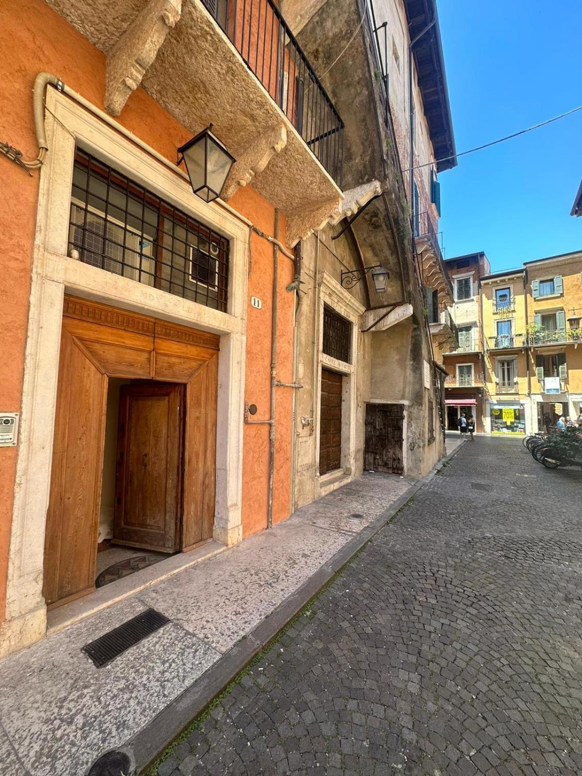 Dreaming Mazzanti 11 Lägenhet Verona Exteriör bild